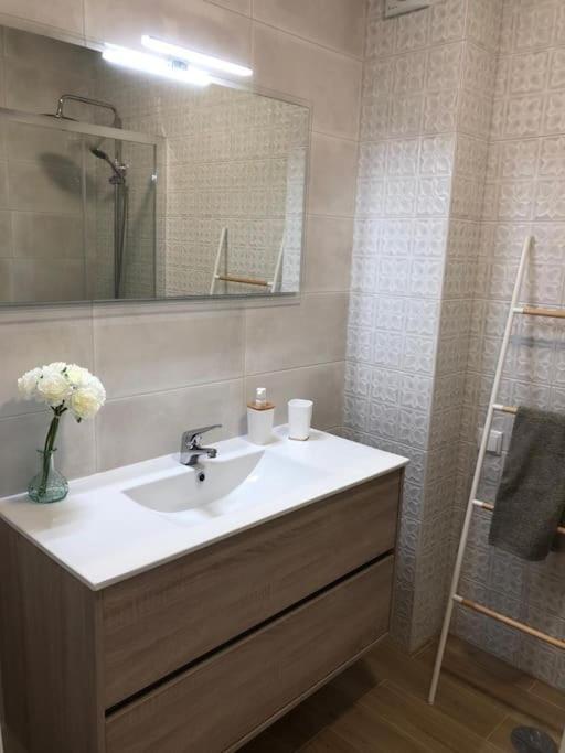 Apartamento T2 Montegordo A 500 M Da Praia มงติกอร์โด ภายนอก รูปภาพ
